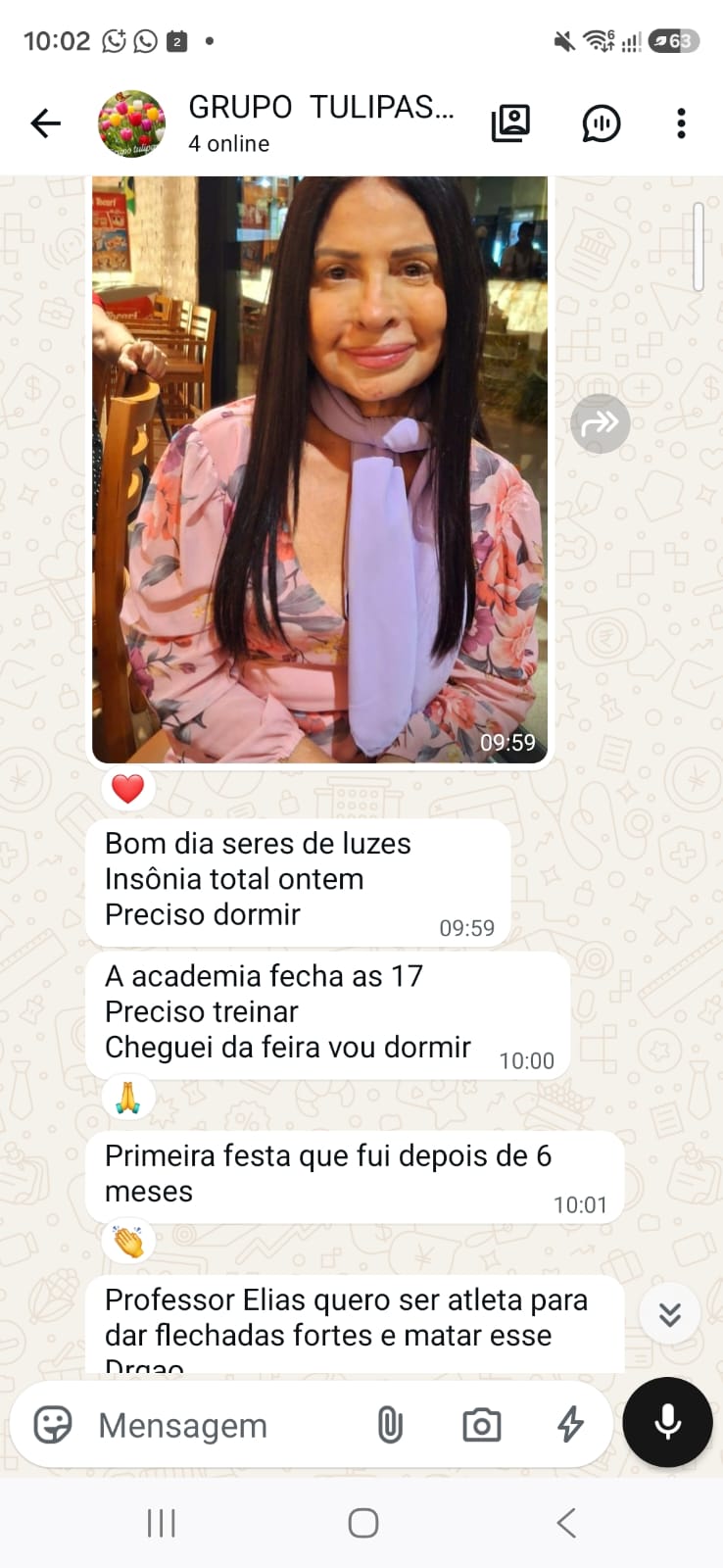 Print do grupo: aluna conta que foi à primeira festa em 6 meses e brinca que quer virar atleta para enfrentar o Parkinson.