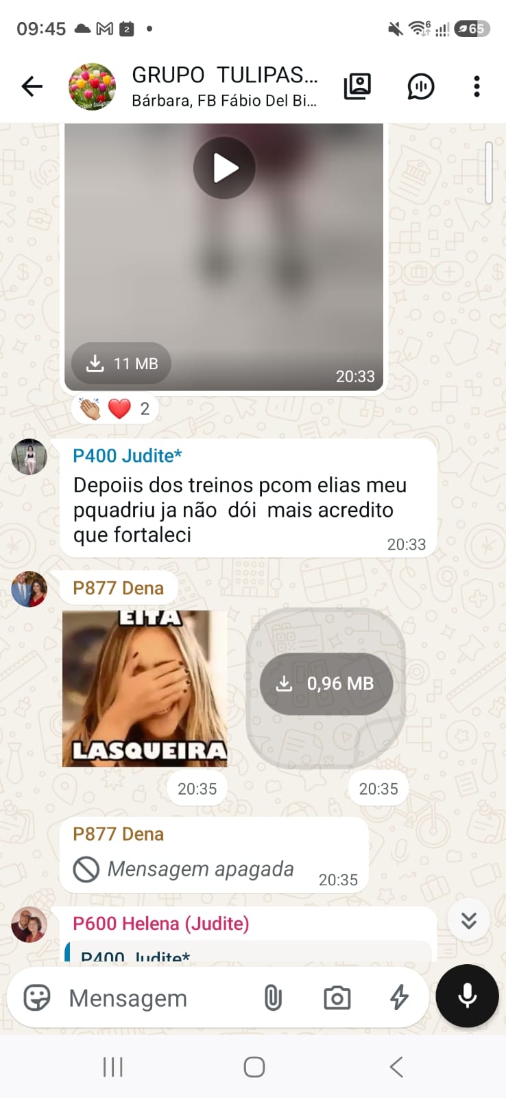 Print do grupo: a mesma conversa sobre o alívio na dor do quadril, minutos depois, com reações de outros alunos.